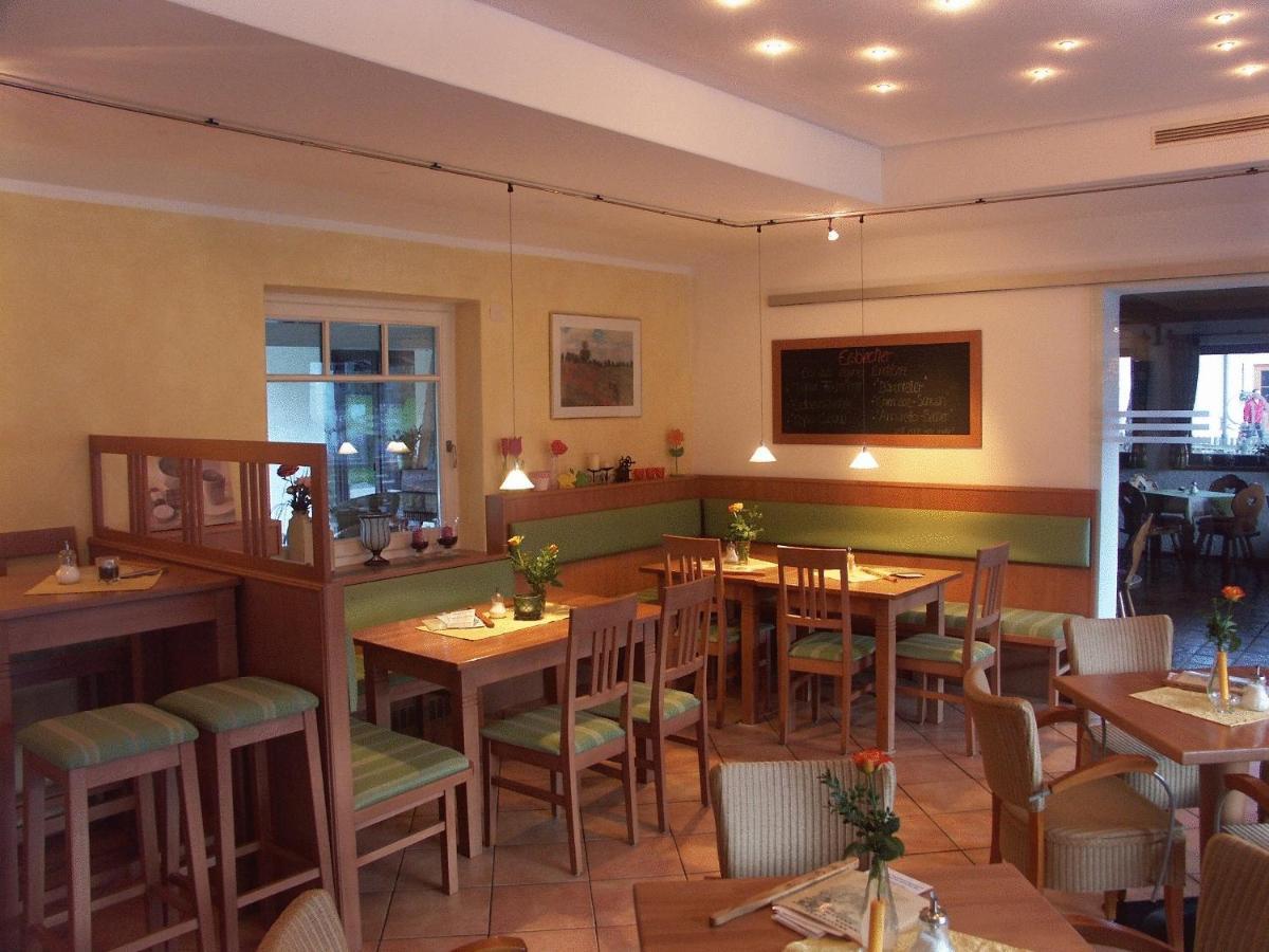 Gaestehaus Alpin - Inkl. Chiemgau-Karte Bergen  Extérieur photo
