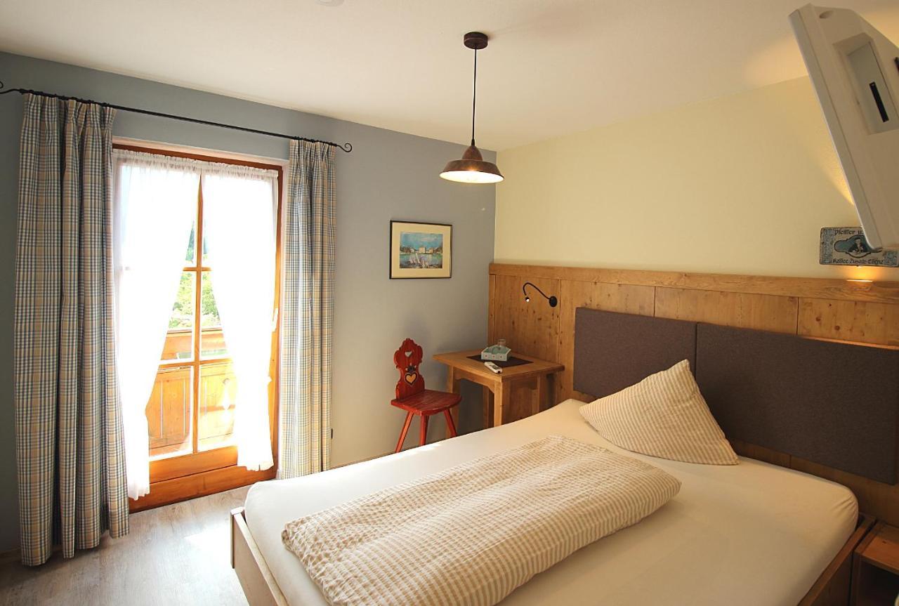 Gaestehaus Alpin - Inkl. Chiemgau-Karte Bergen  Extérieur photo