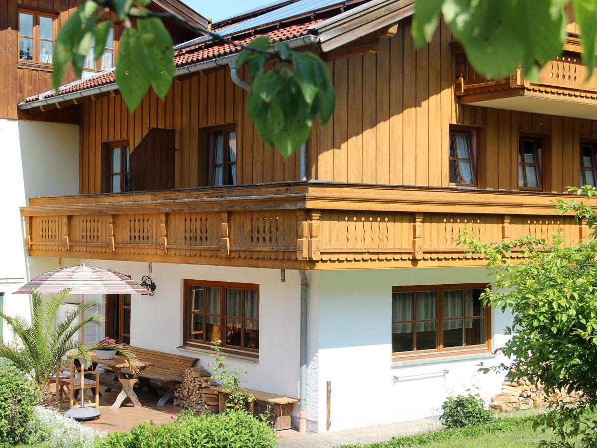 Gaestehaus Alpin - Inkl. Chiemgau-Karte Bergen  Extérieur photo
